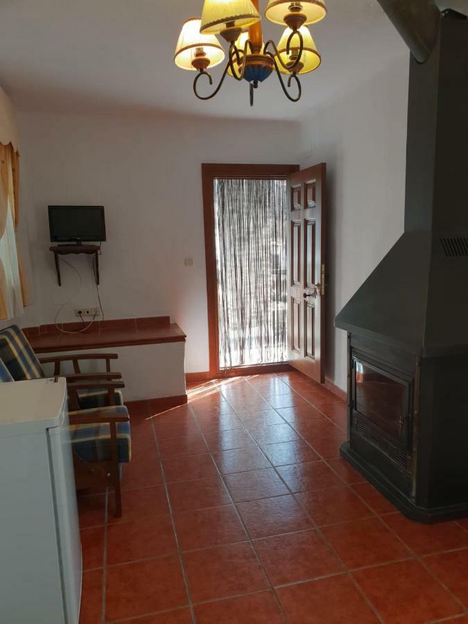 Hostal Ruta De Las Nieves Capileira Exterior photo